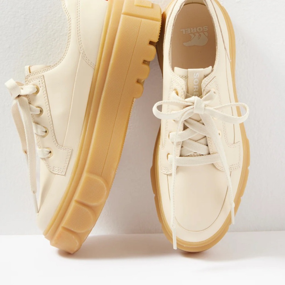 SOREL Caribou X Shoe WP - Cream and Tan